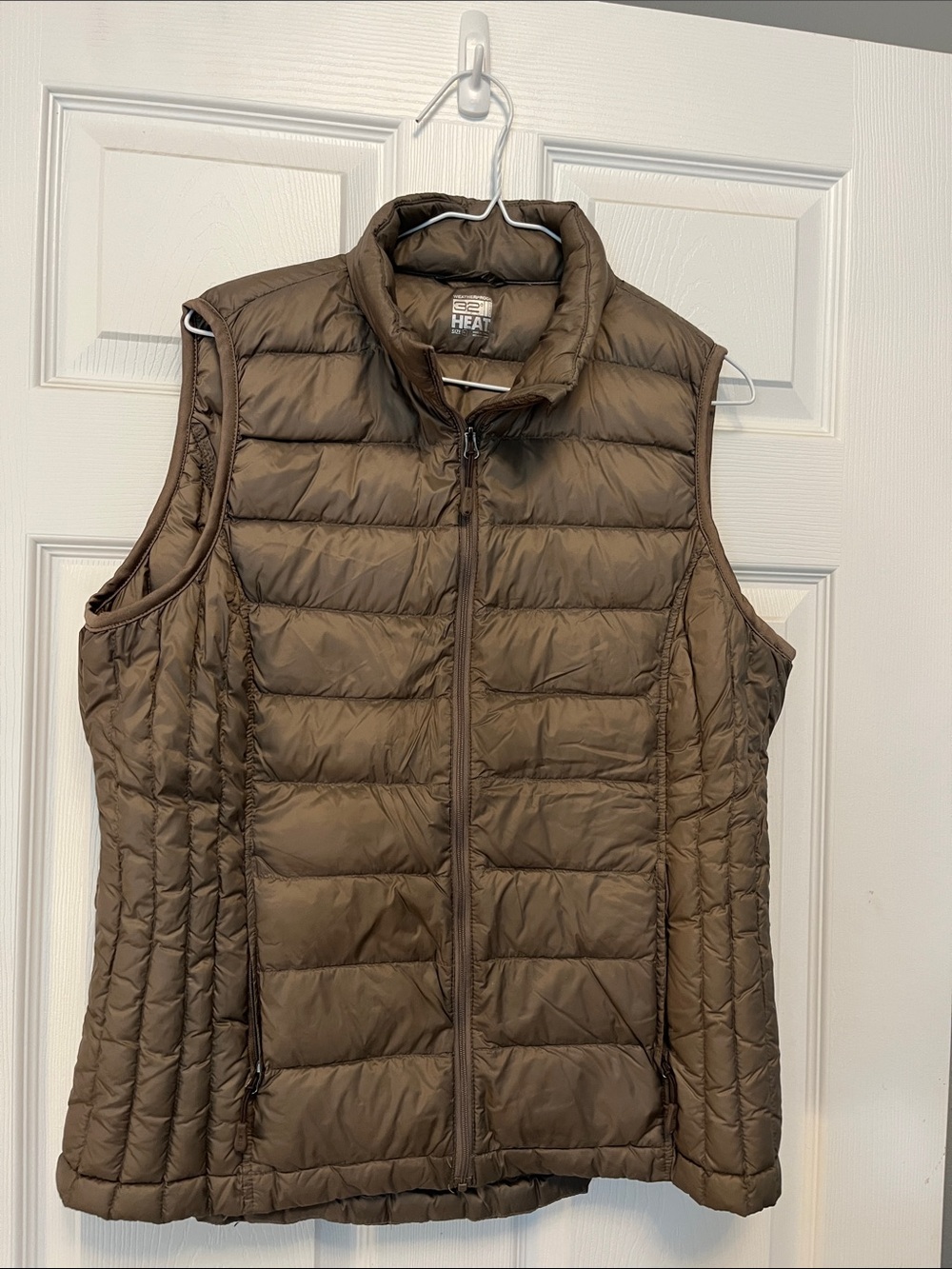 32 Degree Heat Women’s Light Brown Quilted Packable Puffer Vest Size XL